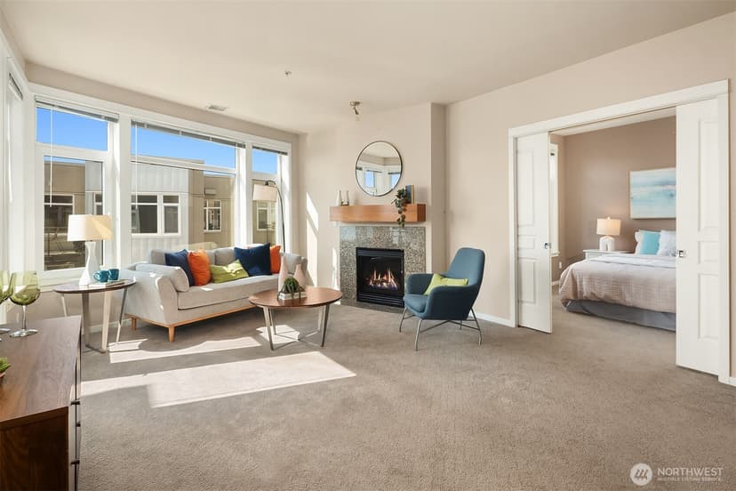 Property photo for 1900 Alaskan Way #504, Seattle photo 9