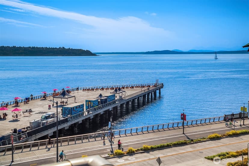 Property photo for 1900 Alaskan Way #504, Seattle photo 6