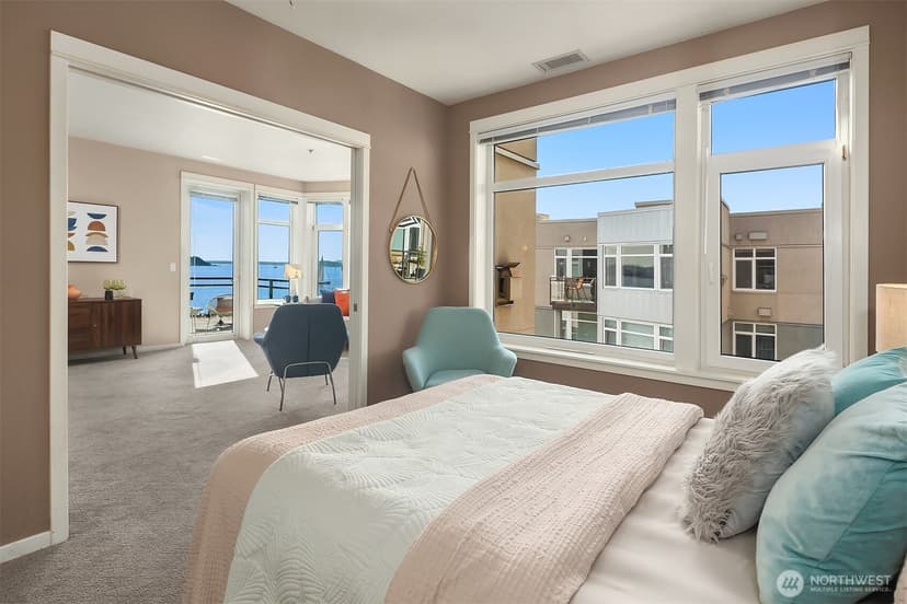 Property photo for 1900 Alaskan Way #504, Seattle photo 12