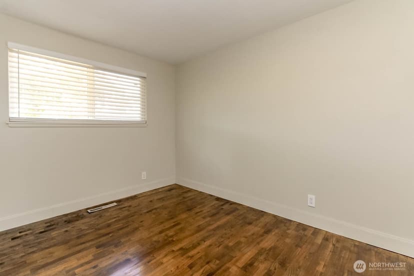 Property photo for 1218 140th Street E, Tacoma photo 21