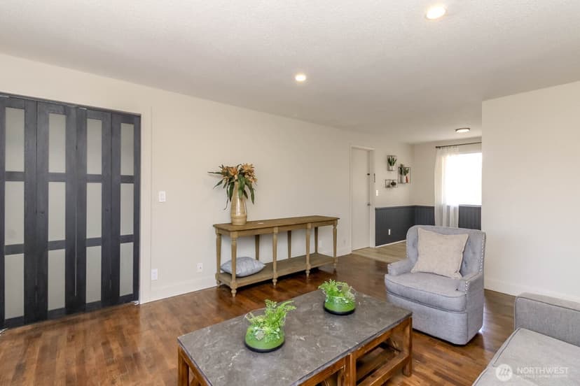 Property photo for 1218 140th Street E, Tacoma photo 8