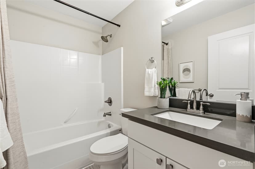 Property photo for 10607 2nd Place SW, Seattle photo 25