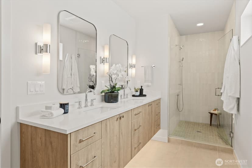 Property photo for 1131 B NW 60th Street, Seattle photo 15