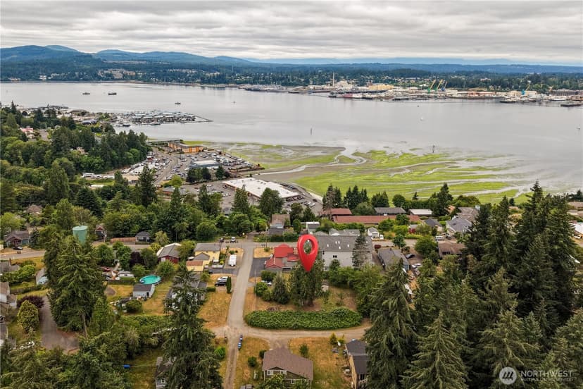Property photo for 1919 Guy Wetzel Road, Port Orchard photo 3