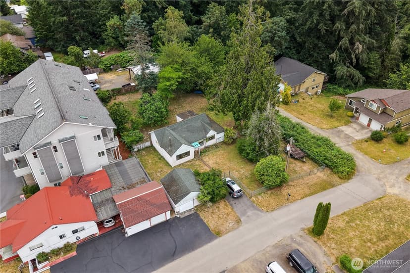 Property photo for 1919 Guy Wetzel Road, Port Orchard photo 2