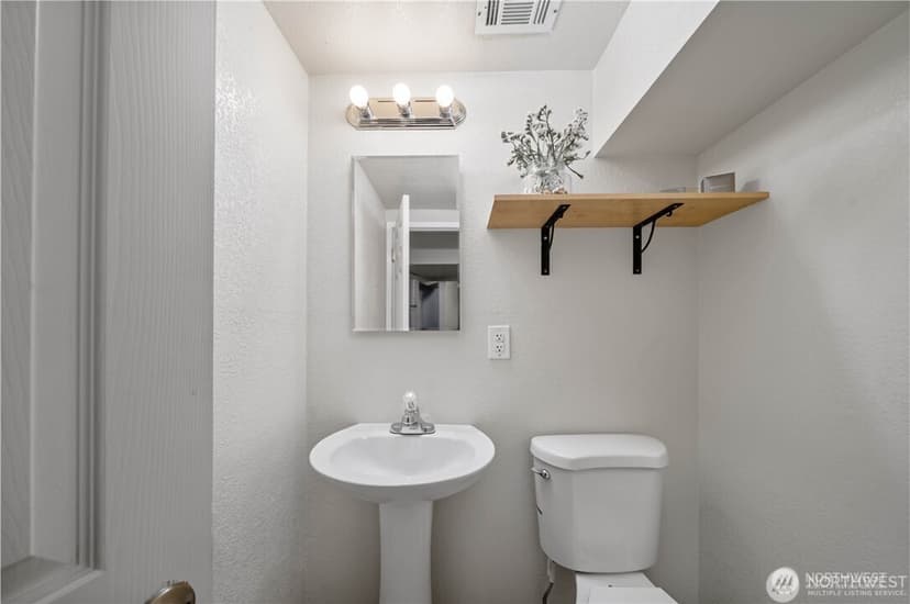 Property photo for 1305 NE 55th Street, Seattle photo 20