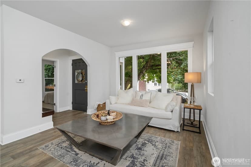 Property photo for 1305 NE 55th Street, Seattle photo 9