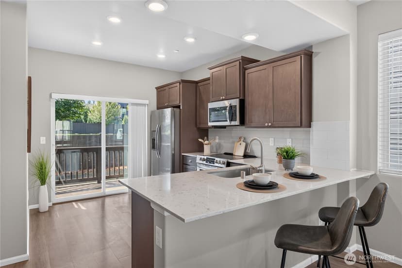 Property photo for 17417 118th Ave Court E #G, Puyallup photo 8