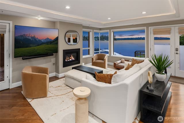 Property photo for 4511 Lake Washington Blvd. NE #2, Kirkland photo 4