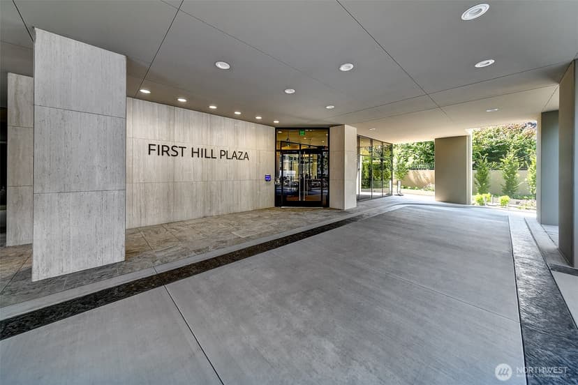 Property photo for 1301 Spring Street #24H, Seattle photo 39