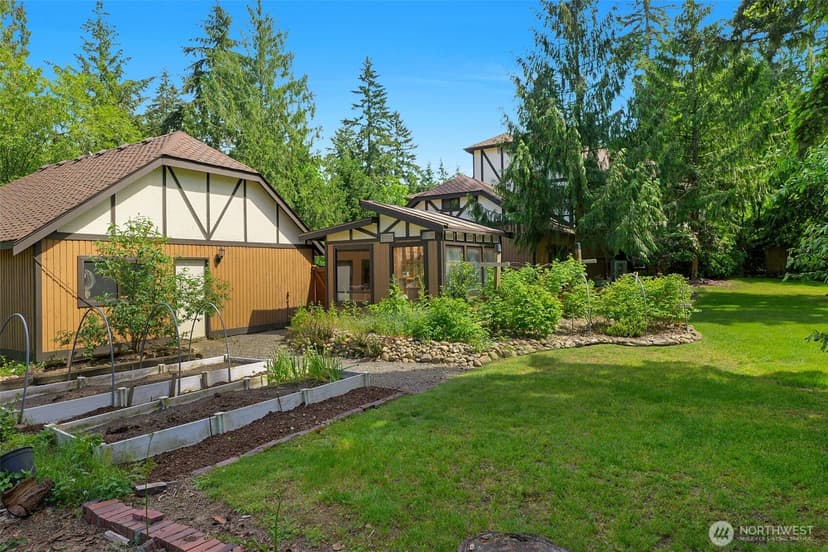 Property photo for 5204 178th Avenue E, Lake Tapps photo 34