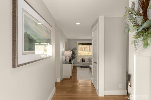 Property photo for 4253 189th Avenue SE, Issaquah photo 3