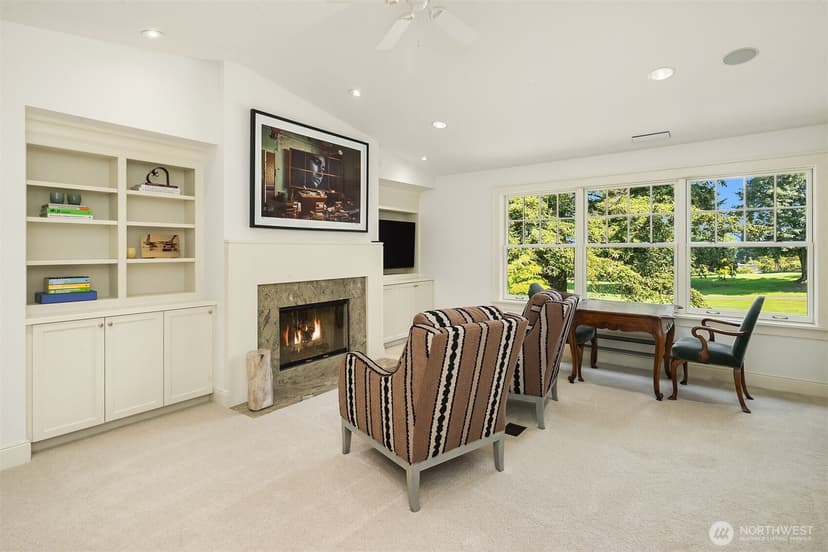 Property photo for 2018 Broadmoor Drive E, Seattle photo 23