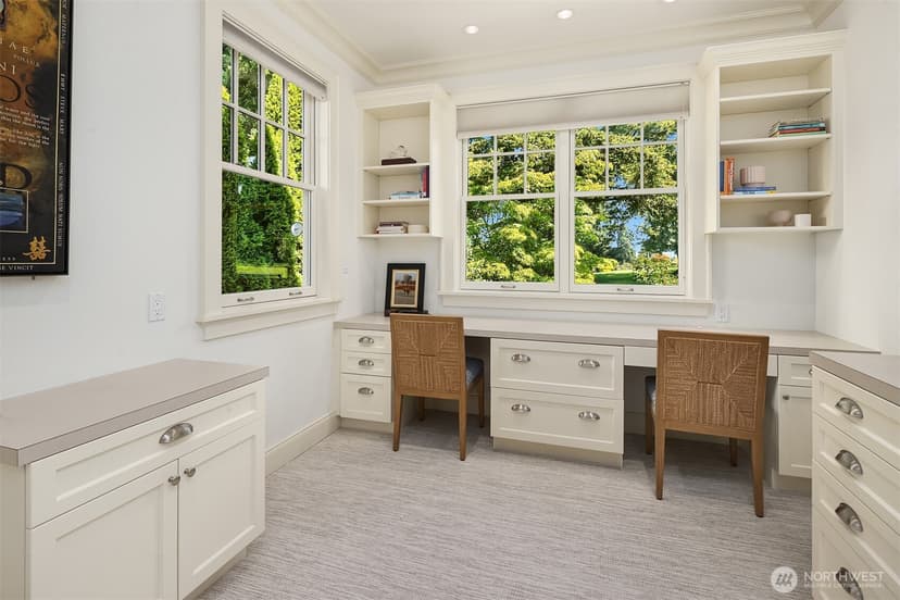 Property photo for 2018 Broadmoor Drive E, Seattle photo 17