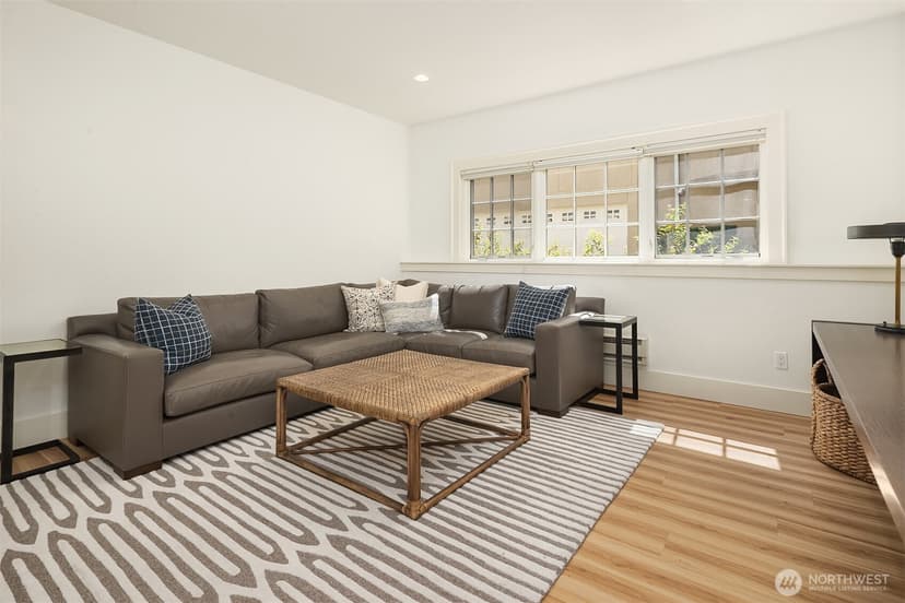 Property photo for 2018 Broadmoor Drive E, Seattle photo 30