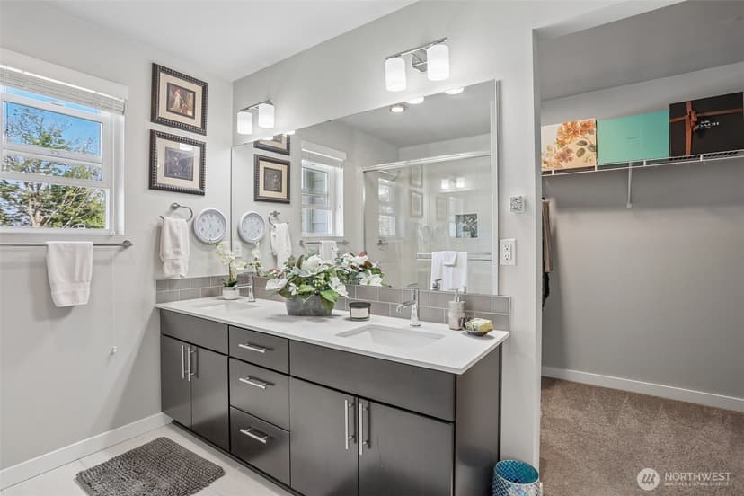 Property photo for 11122 14th Place SE, Lake Stevens photo 24