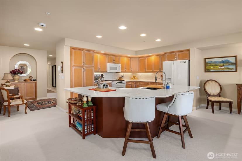 Property photo for 239 4th Avenue S #202, Edmonds photo 8