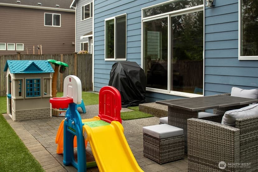 Property photo for 2824 93rd Place SE, Everett photo 23