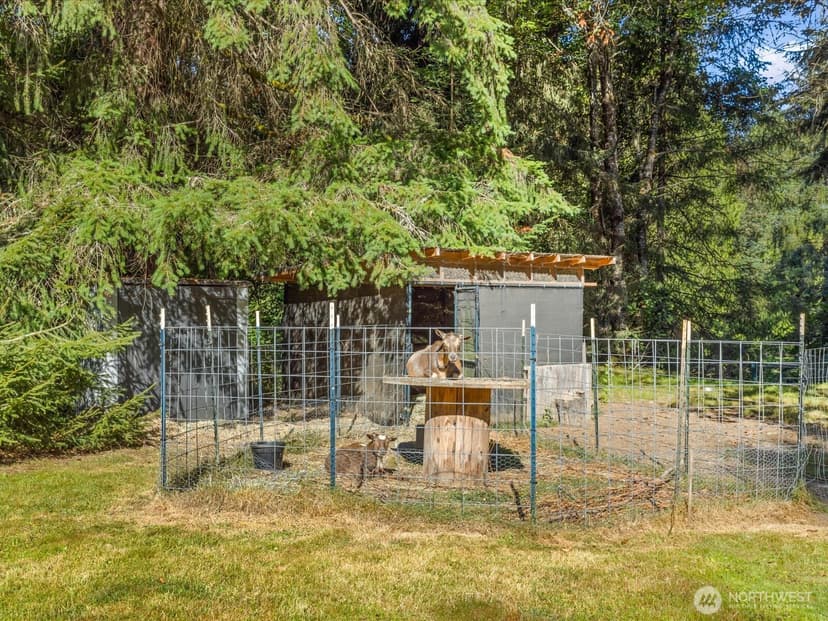 Property photo for 15213 14th Street SE, Snohomish photo 33