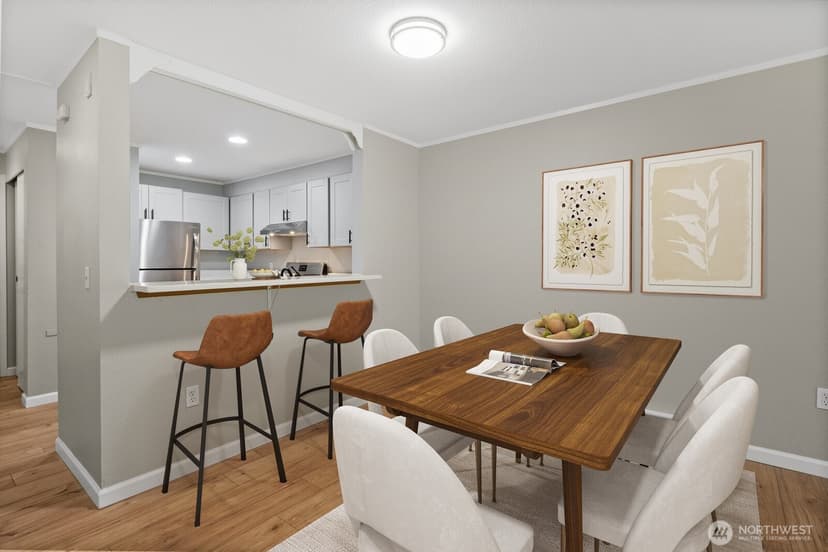Property photo for 3256 SW Avalon Street #203, Seattle photo 6