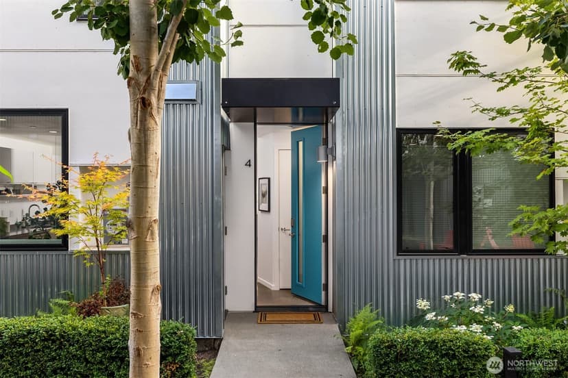 Property photo for 519 Madrona Avenue NE #4, Bainbridge Island photo 3