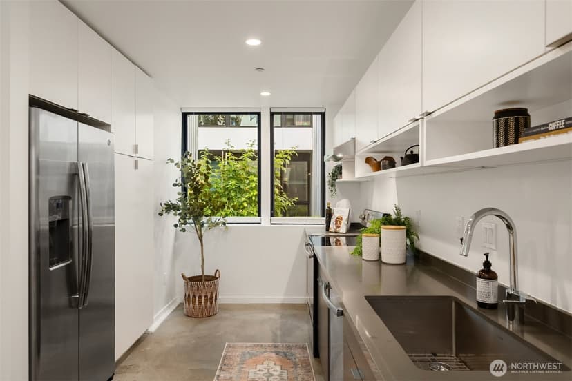 Property photo for 519 Madrona Avenue NE #4, Bainbridge Island photo 17