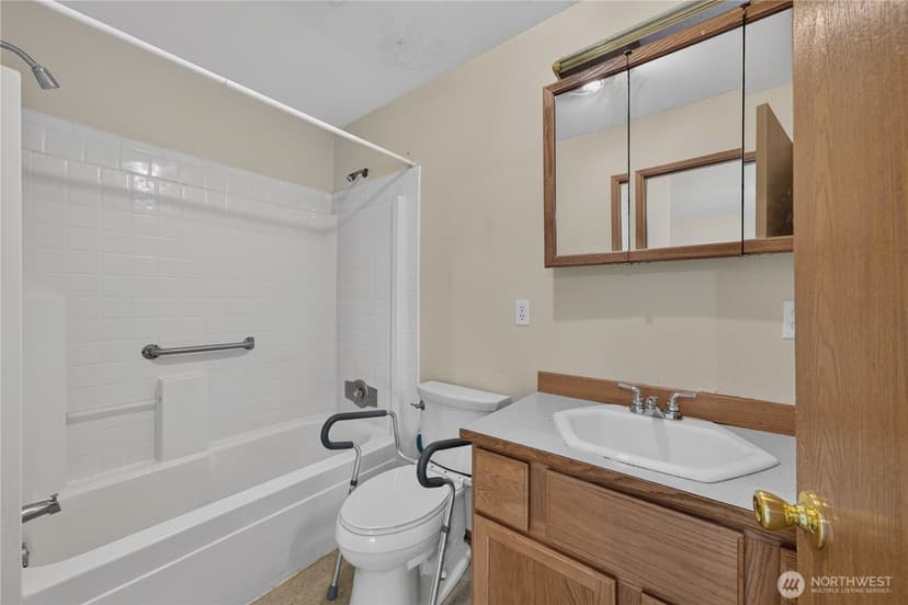Property photo for 17213 120th Place NE, Arlington photo 22