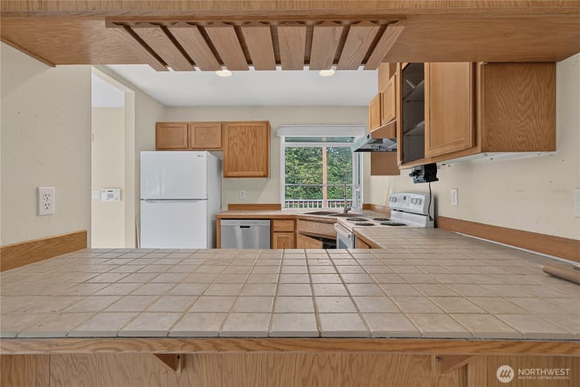 Property photo for 17213 120th Place NE, Arlington photo 11