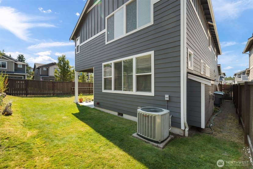 Property photo for 3840 Discovery Avenue SW, Bremerton photo 37