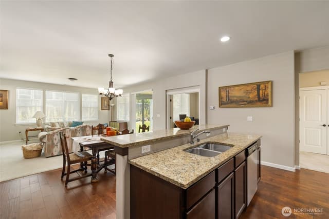 Property photo for 3840 Discovery Avenue SW, Bremerton photo 4