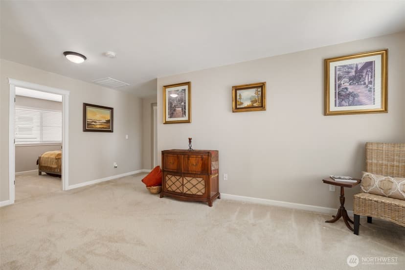 Property photo for 3840 Discovery Avenue SW, Bremerton photo 19