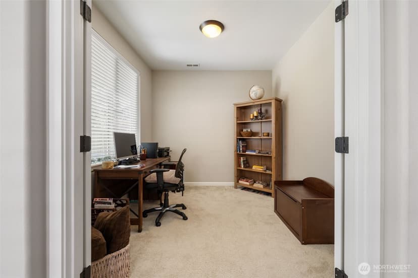 Property photo for 3840 Discovery Avenue SW, Bremerton photo 13