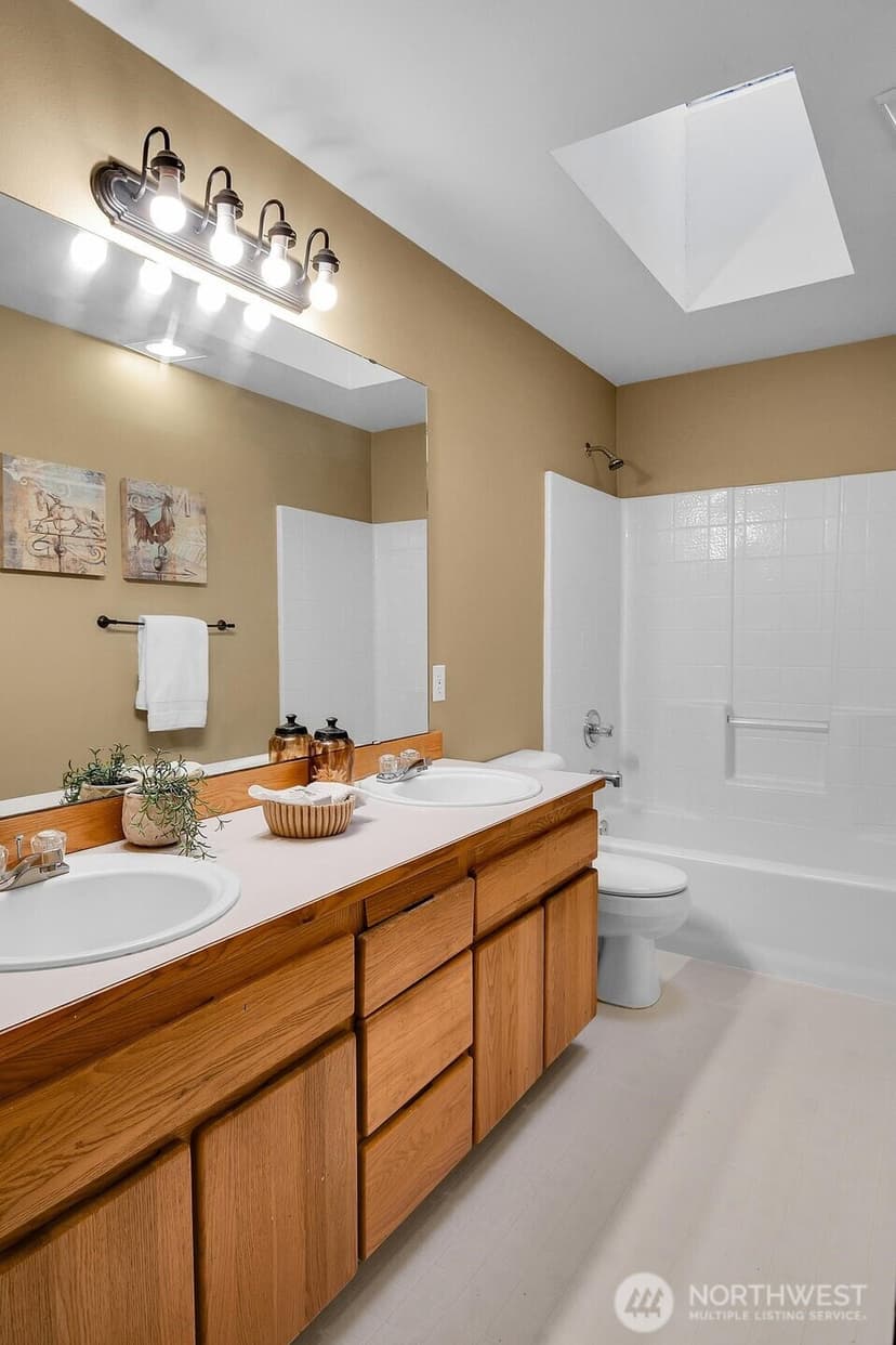 Property photo for 16703 NE 172nd Place, Woodinville photo 27