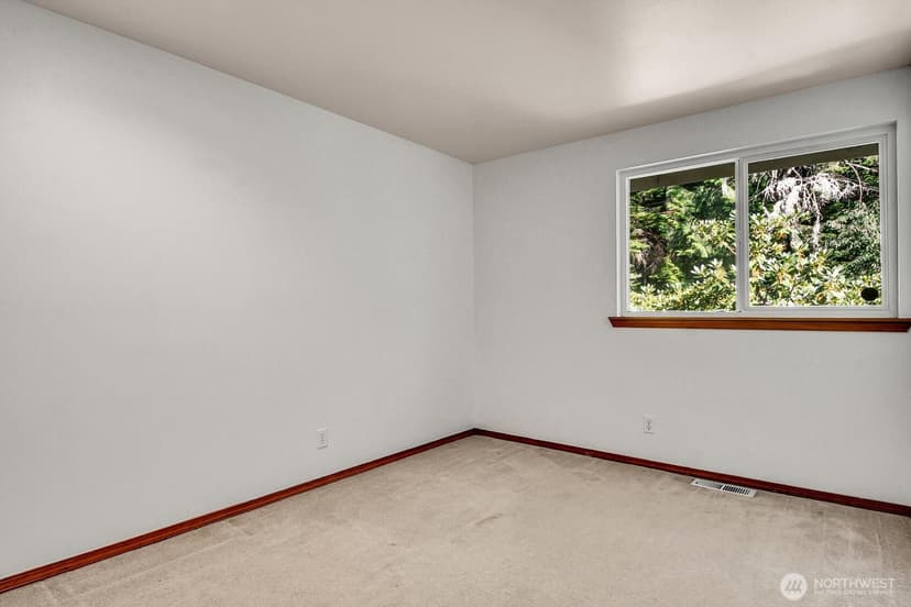 Property photo for 16703 NE 172nd Place, Woodinville photo 25
