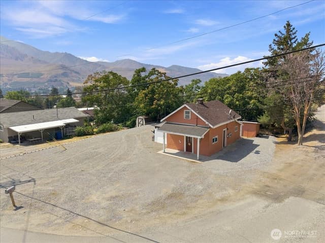 Property photo for 617 N Bradley Street, Chelan photo 3
