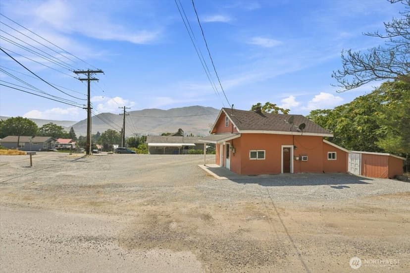 Property photo for 617 N Bradley Street, Chelan photo 12