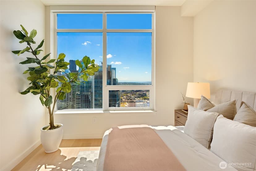 Property photo for 121 Stewart Street #3704, Seattle photo 23