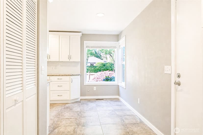Property photo for 1819 SW 149th Street, Burien photo 12