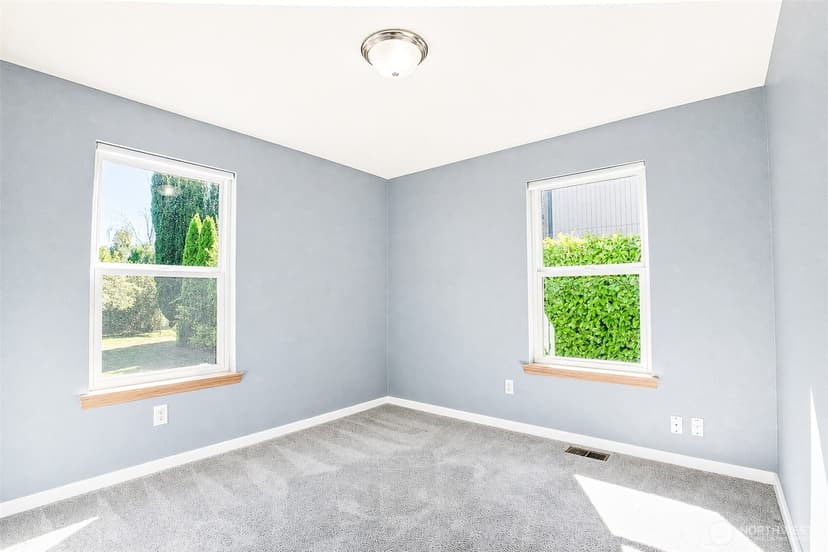 Property photo for 1819 SW 149th Street, Burien photo 16