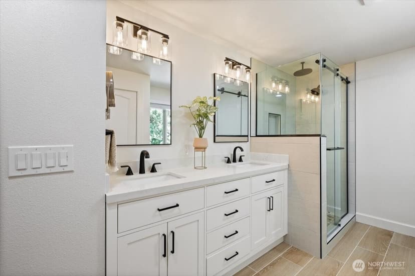 Property photo for 8510 SE 72nd Street, Mercer Island photo 25