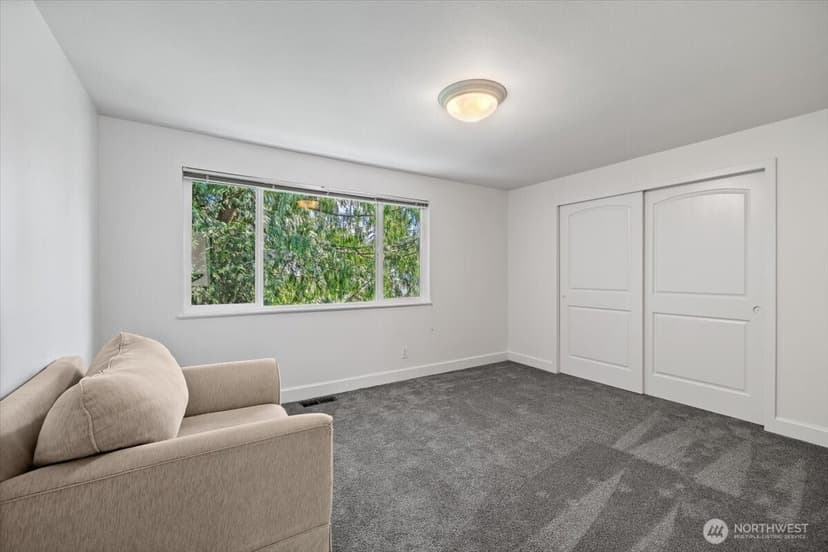 Property photo for 8510 SE 72nd Street, Mercer Island photo 21
