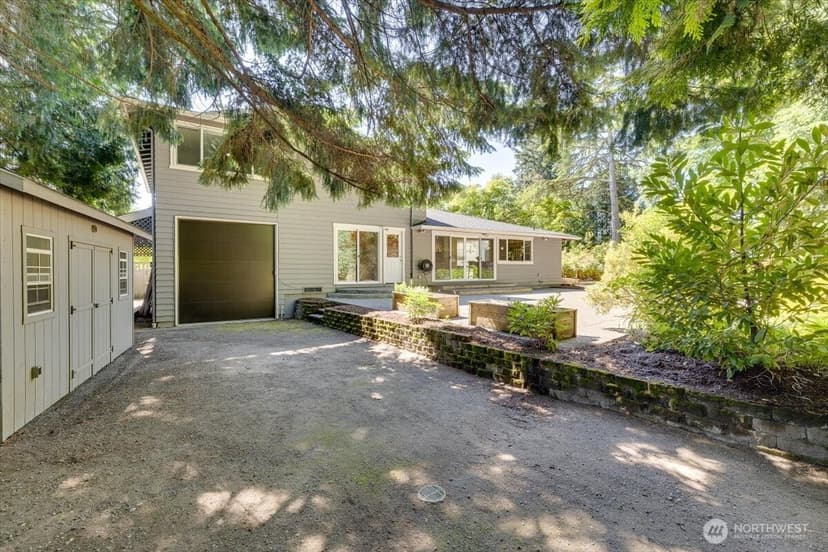 Property photo for 8510 SE 72nd Street, Mercer Island photo 35