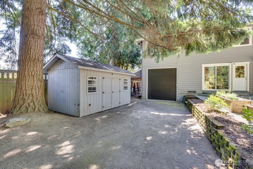 Property photo for 8510 SE 72nd Street, Mercer Island photo 36