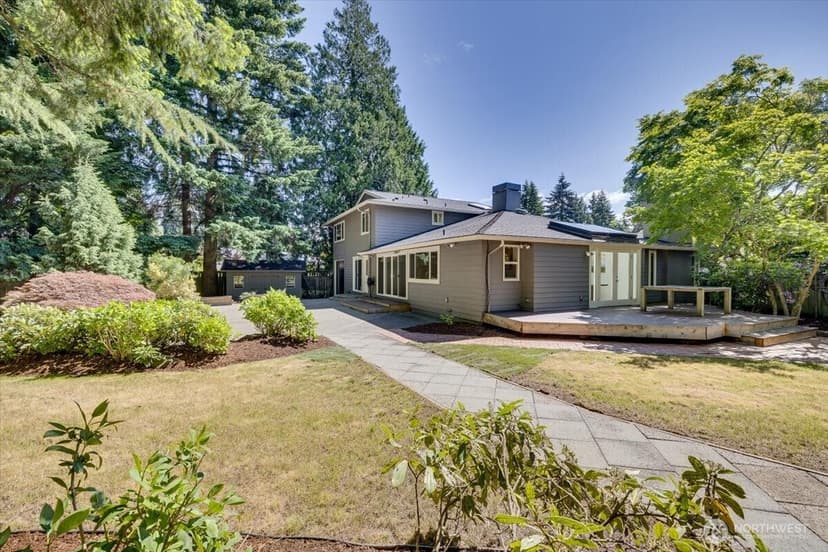 Property photo for 8510 SE 72nd Street, Mercer Island photo 30