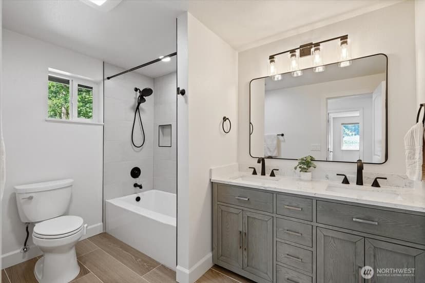 Property photo for 8510 SE 72nd Street, Mercer Island photo 18