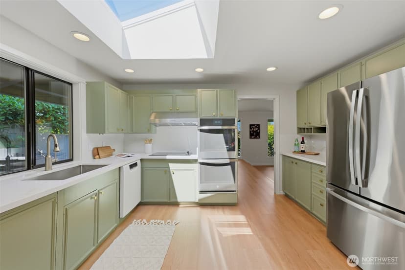 Property photo for 8522 43rd Street W, University Place photo 10