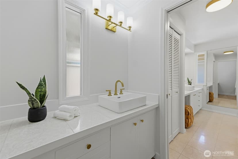 Property photo for 8522 43rd Street W, University Place photo 24
