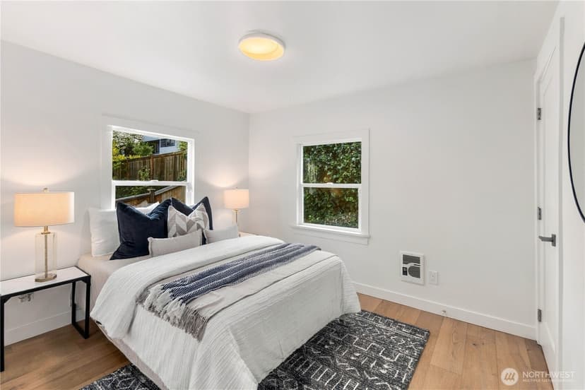 Property photo for 6215 38th Avenue NE, Seattle photo 19