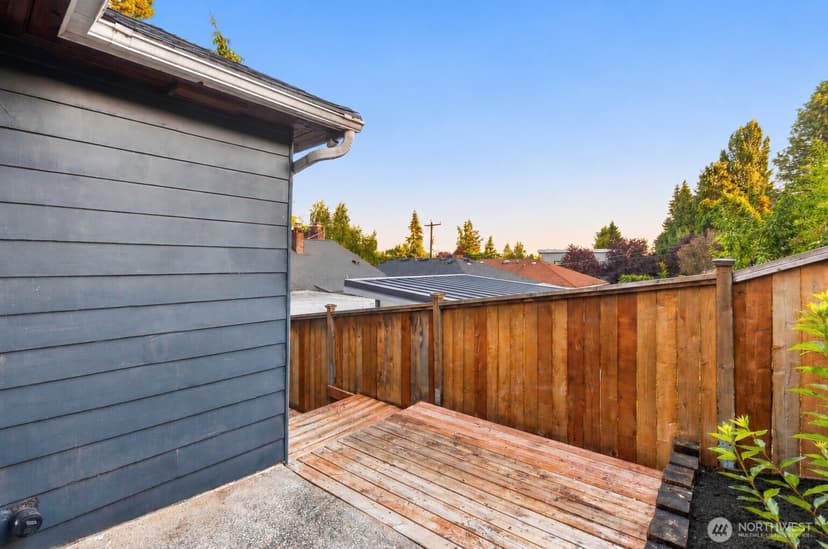Property photo for 6215 38th Avenue NE, Seattle photo 37