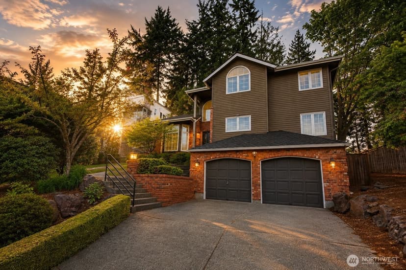 Property photo for 1010 106th Avenue SE, Bellevue